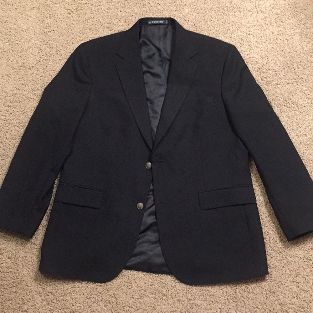 Dockers Blazer. 42R. Good condition.